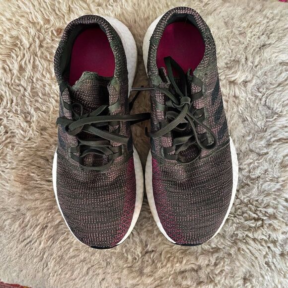 Adidas Pure Boost Go Women's Sz 8 Boost Running Shoe Night Cargo Green Maroon - Picture 4 of 14